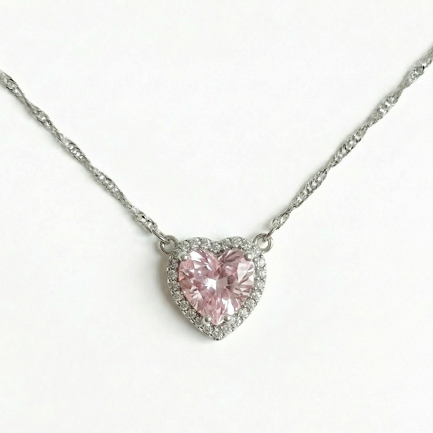 HEART & SWORD ROSE  |  Zestaw naszyjników w kształcie miecza i serca